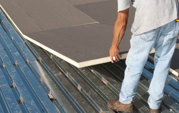 benefits of insulating Leachkin flat roofing