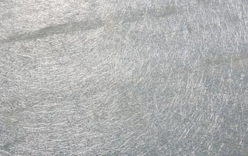 Leachkin laminate fibreglass or shingles?